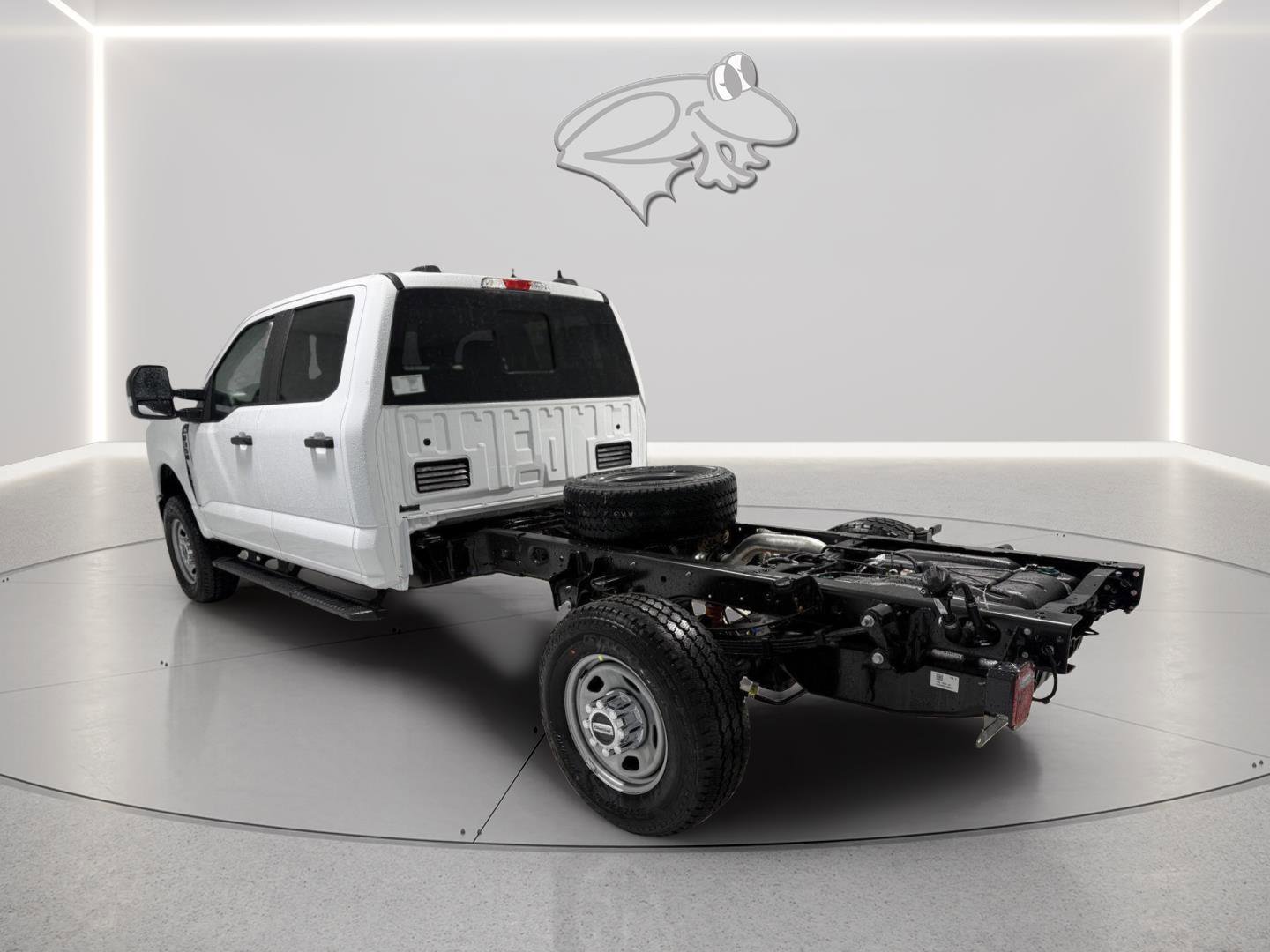 New 2026 Ford F350 XL w/ XL Chrome Package image 24