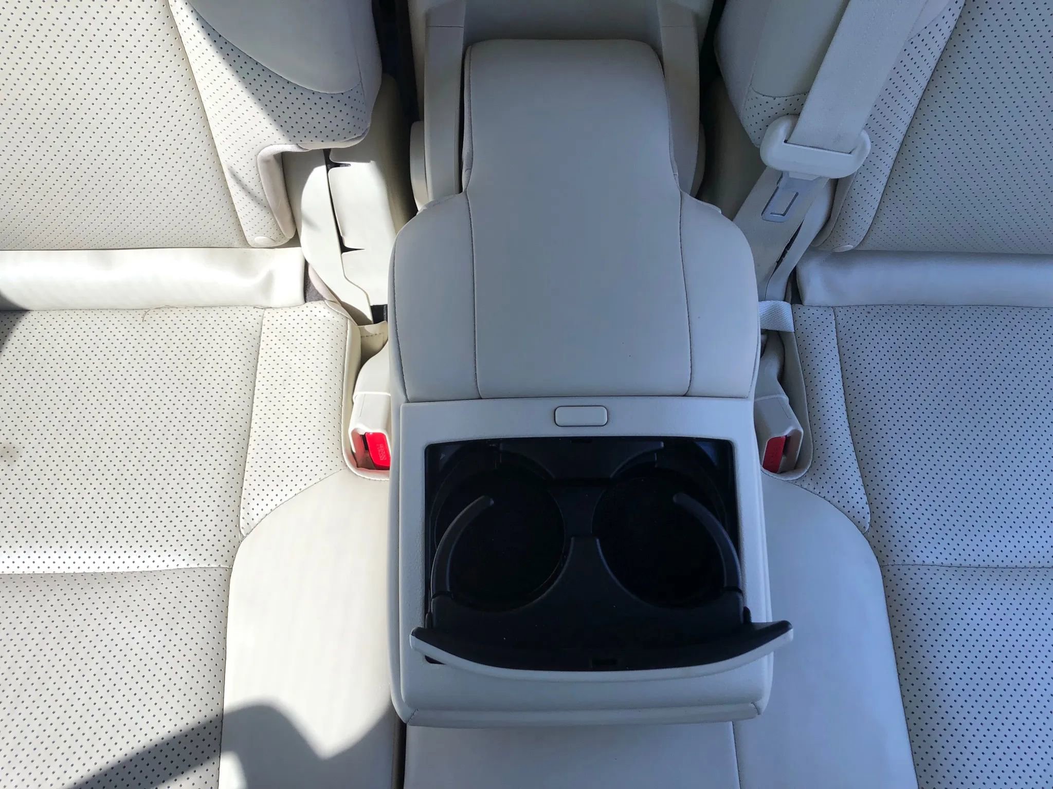 Used 2016 Lexus GX 460 Luxury w/ Preferred Accessory Package image 39