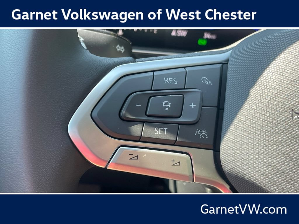 New 2026 Volkswagen Jetta SE FWD image 16
