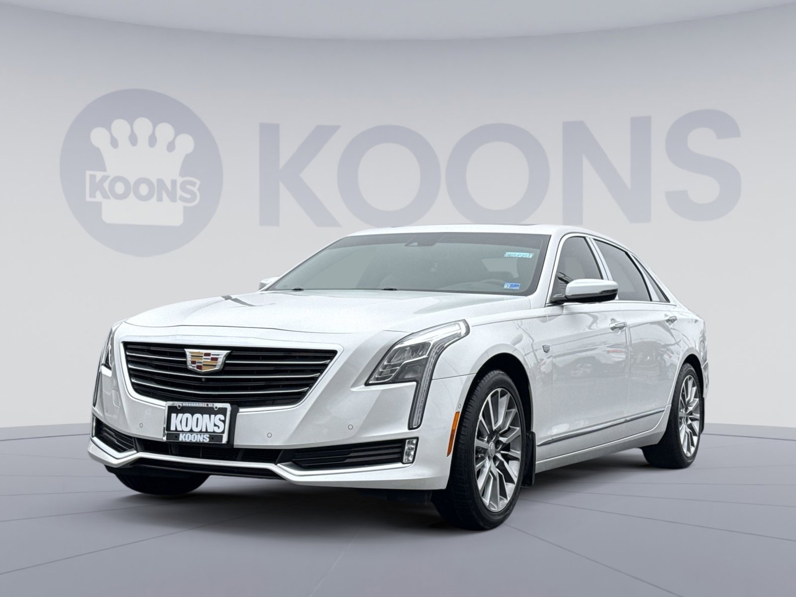 Used 2018 Cadillac CT6 Luxury image 1