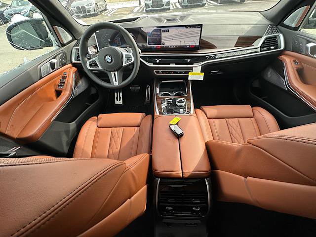 New 2026 BMW X7 M60i image 6