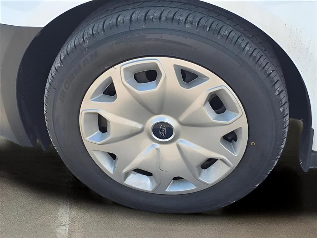 Used 2017 Ford Transit Connect XL image 18