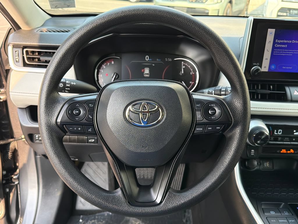Used 2025 Toyota RAV4 XLE w/ Convenience Package AWD/4WD image 27