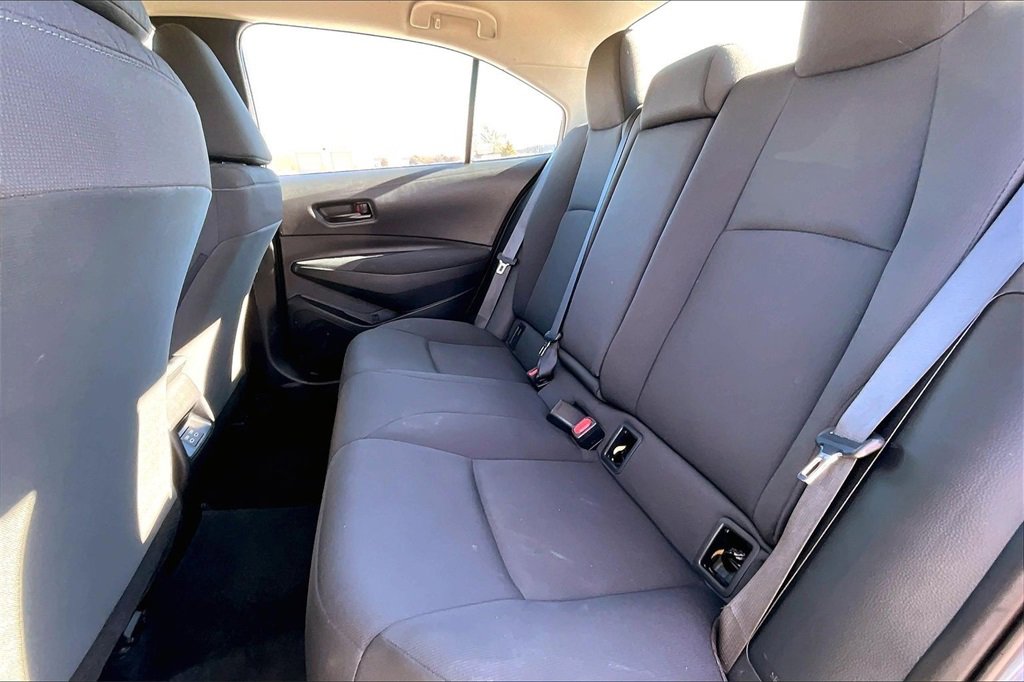Used 2024 Toyota Corolla LE image 24
