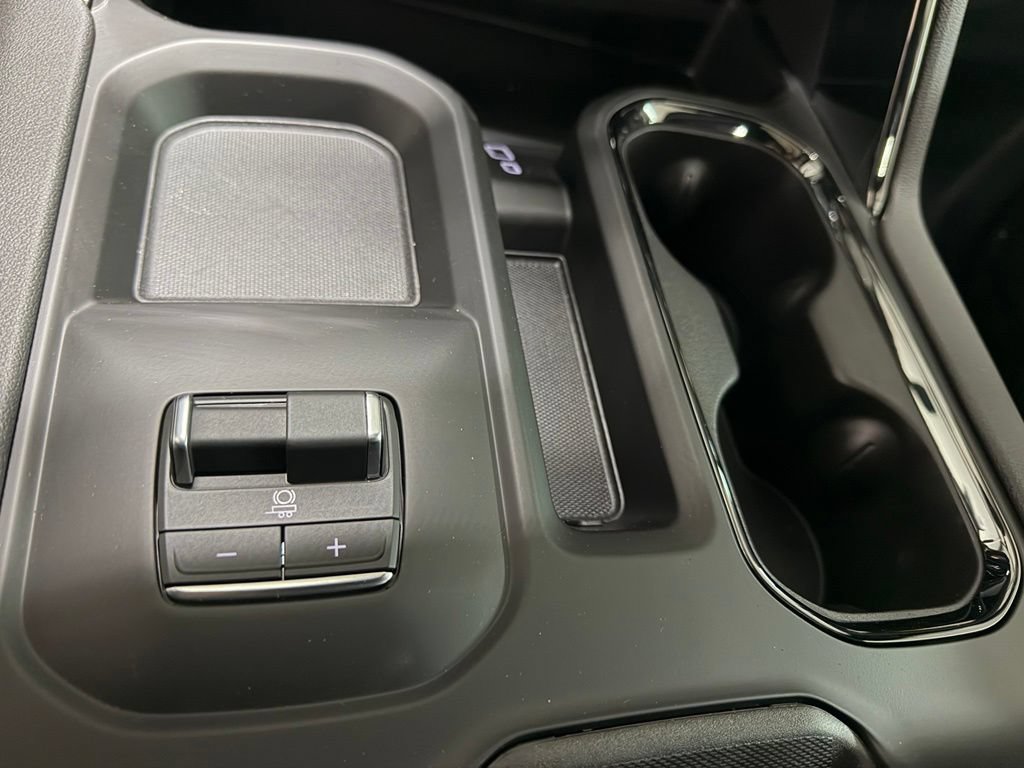 New 2026 GMC Sierra 2500 AT4 w/ AT4 Premium Plus Package AWD/4WD image 22