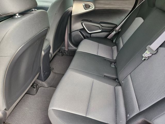 Certified 2025 Kia Soul LX FWD image 29