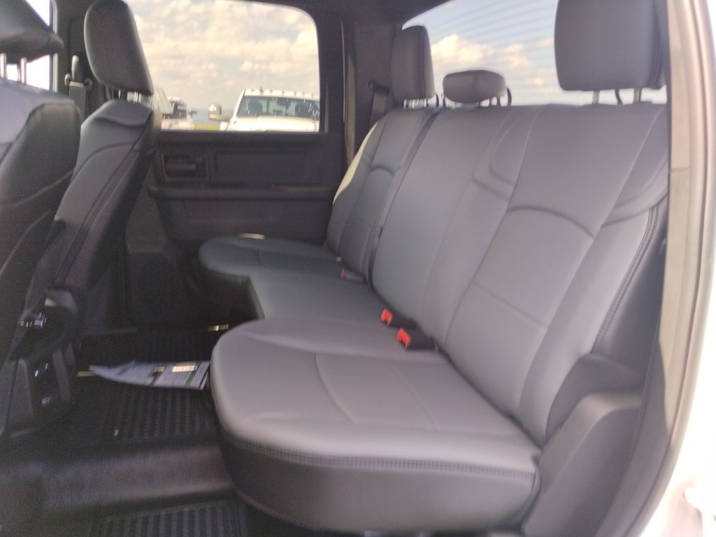 New 2026 RAM 2500 Tradesman AWD/4WD image 16