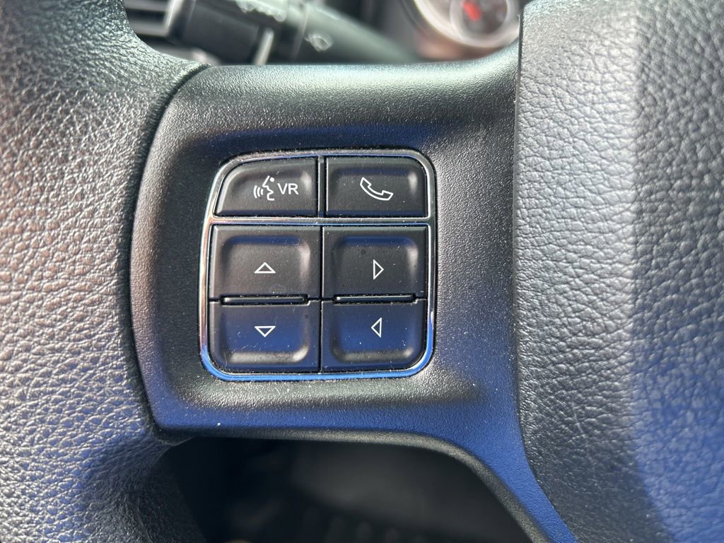 Used 2018 RAM 1500 Express AWD/4WD image 20