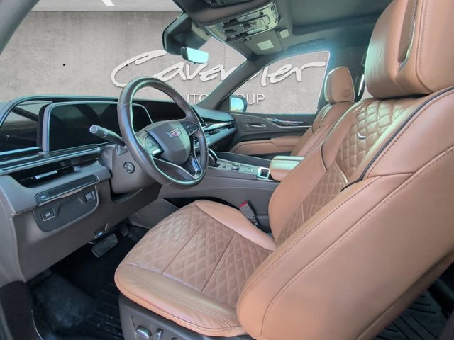 Certified 2023 Cadillac Escalade Premium Luxury RWD image 19