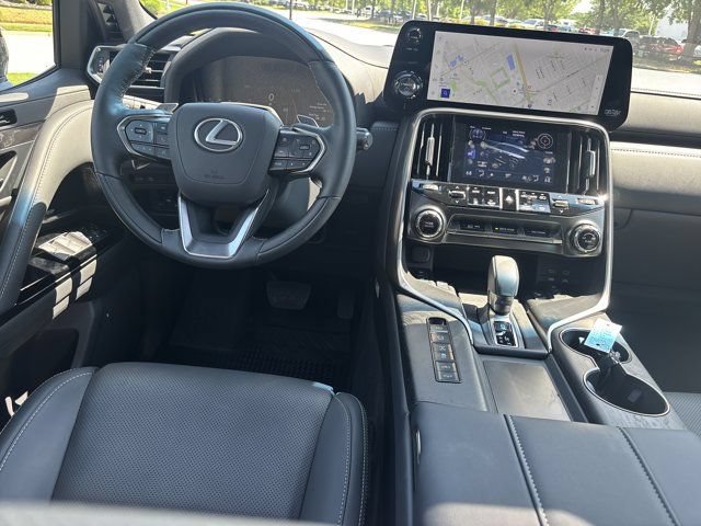 Used 2026 Lexus LX 700h Luxury w/ Appearance Package AWD/4WD image 19