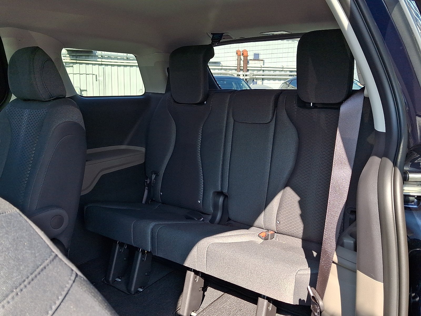 New 2026 Kia Carnival LX FWD image 7