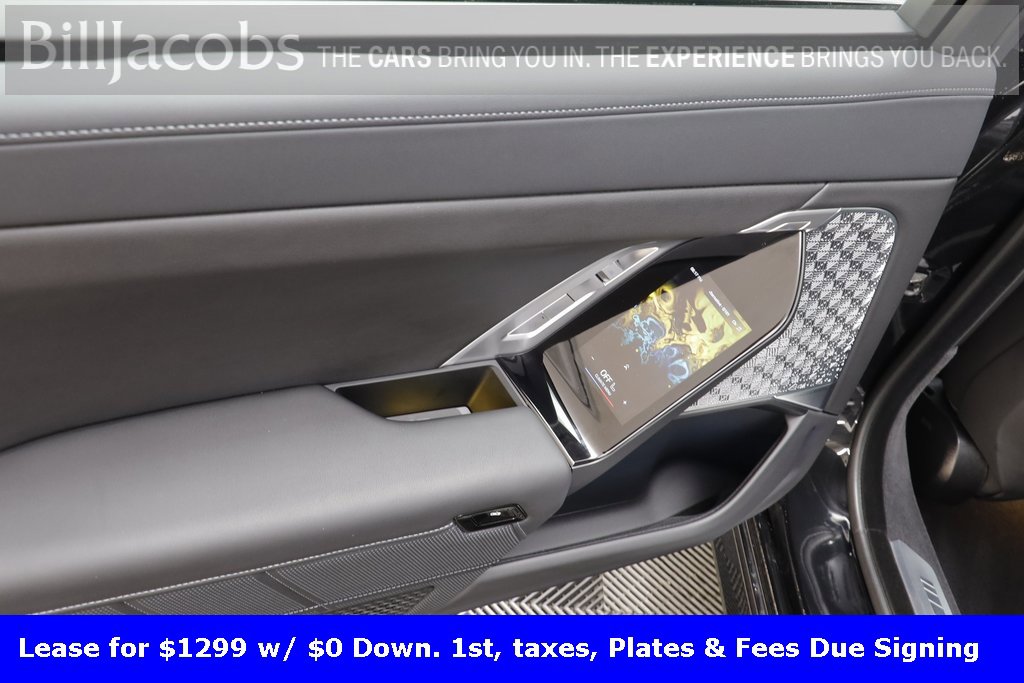 Certified 2025 BMW 760i xDrive 760i xDrive w/ Executive Package image 17