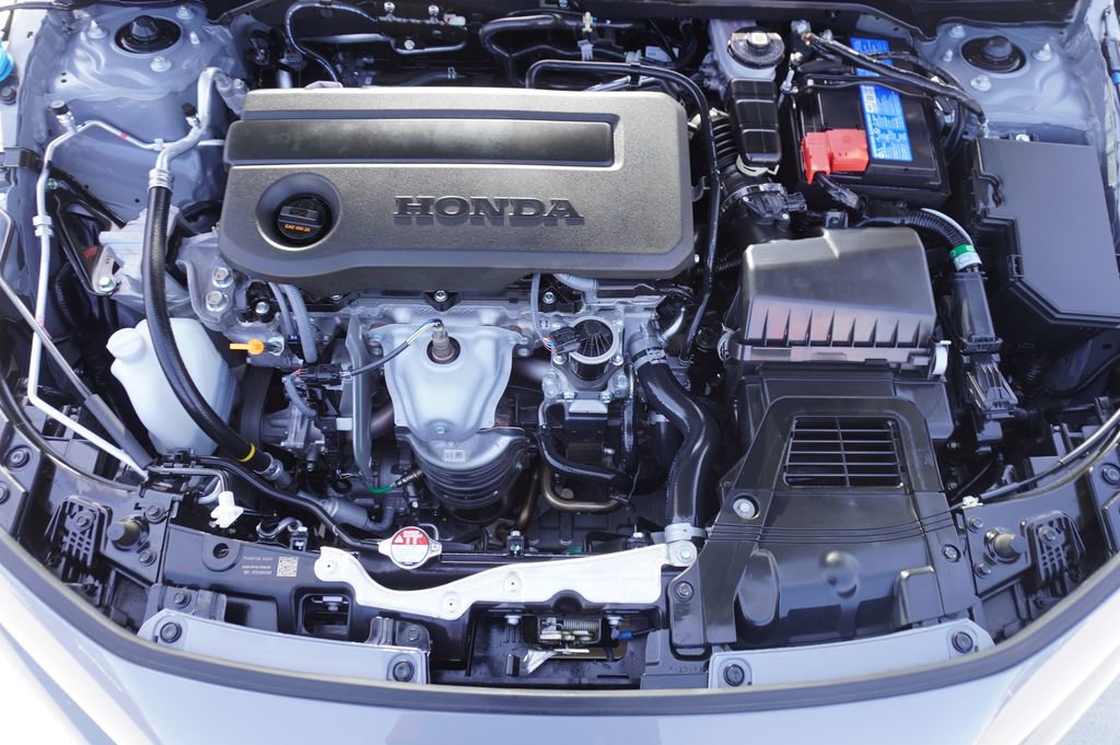 Used 2025 Honda Civic Sport image 21