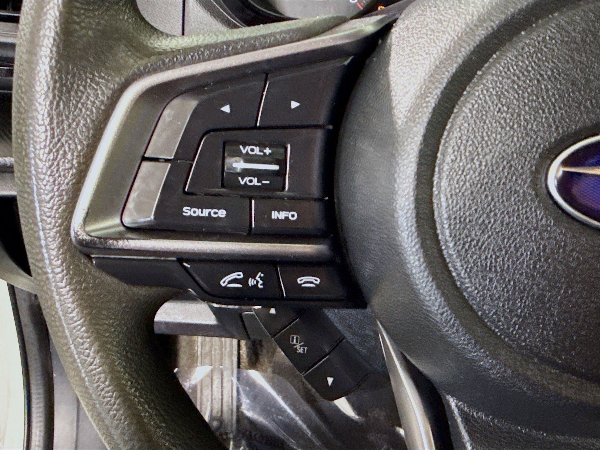 Used 2022 Subaru Impreza 2.0i AWD/4WD image 14