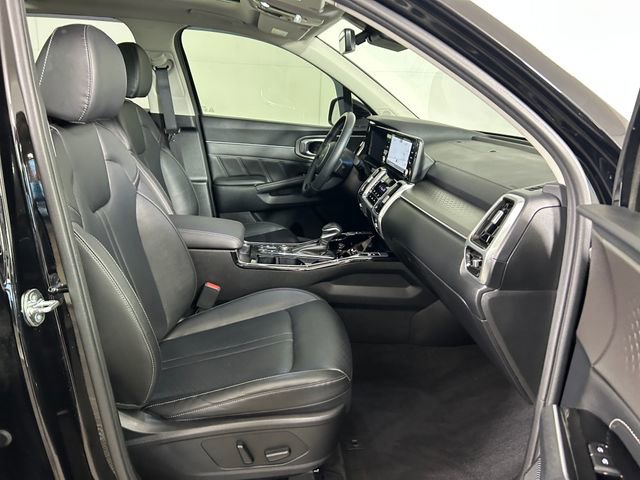 Used 2023 Kia Sorento SX image 29