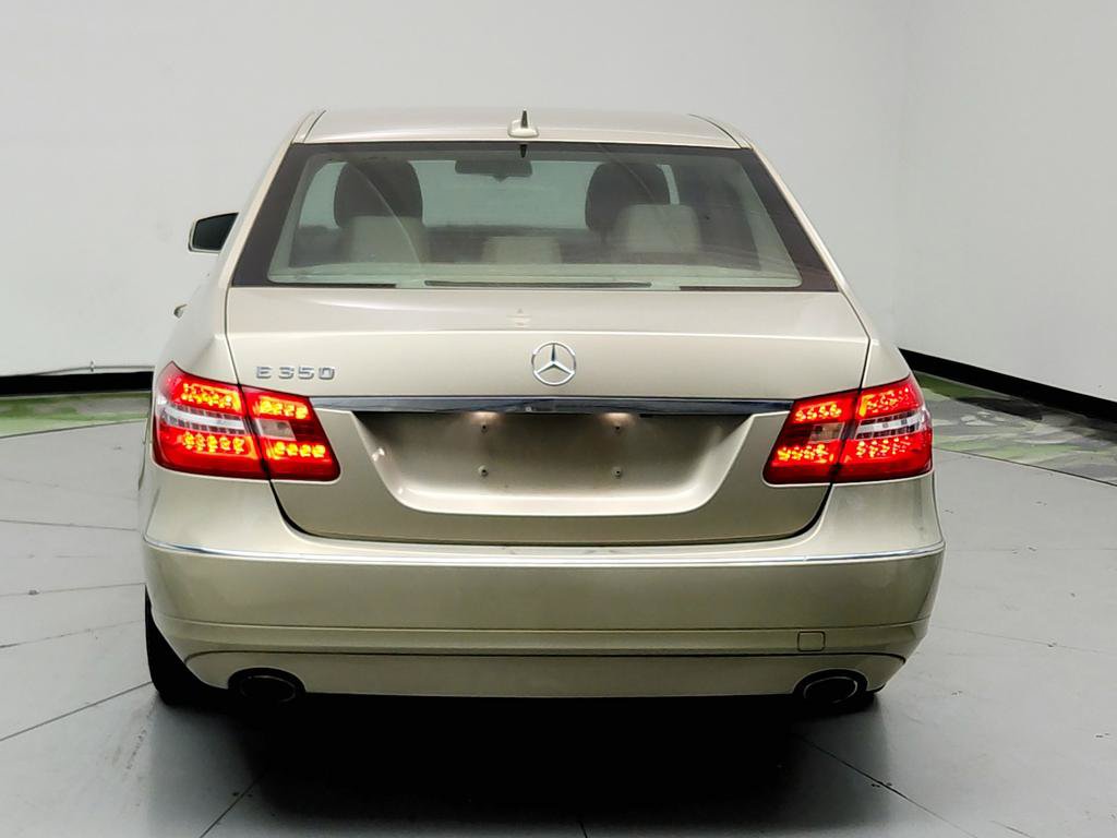 Used 2013 Mercedes-Benz E 350 Sedan image 6
