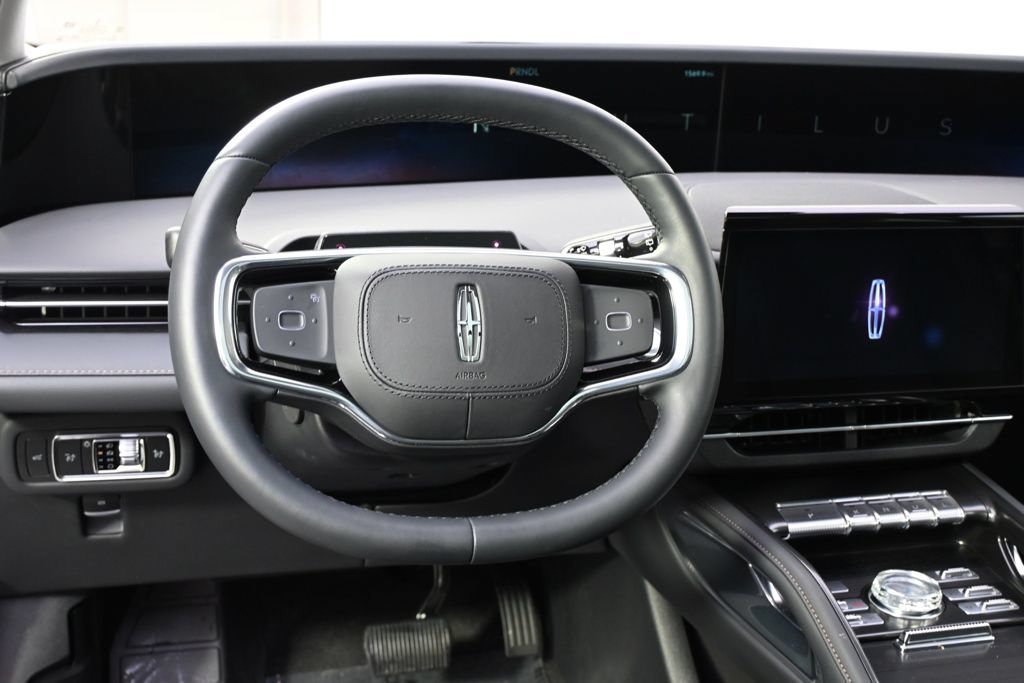 New 2026 Lincoln Nautilus Reserve w/ Jet Appearance Package AWD/4WD image 12