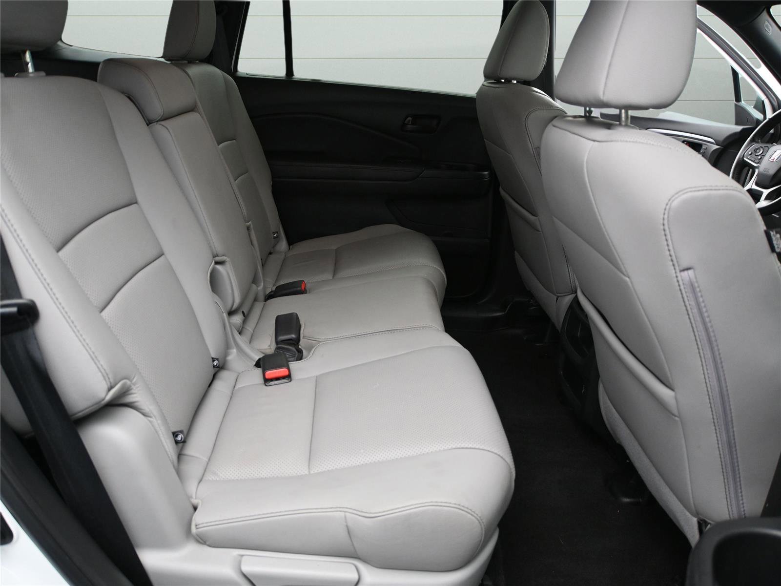 Used 2023 Honda Passport EX-L image 17