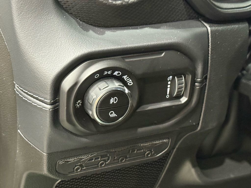 New 2026 Jeep Gladiator Mojave image 22