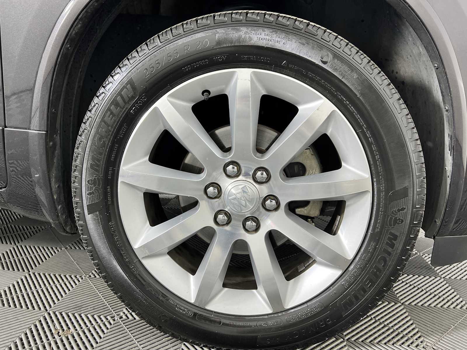 Used 2017 Buick Enclave Premium w/ Trailering Package image 13