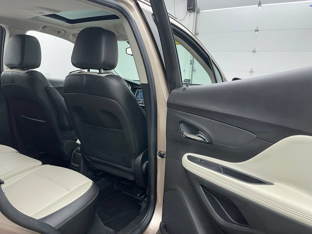 Used 2019 Buick Encore Preferred FWD image 31