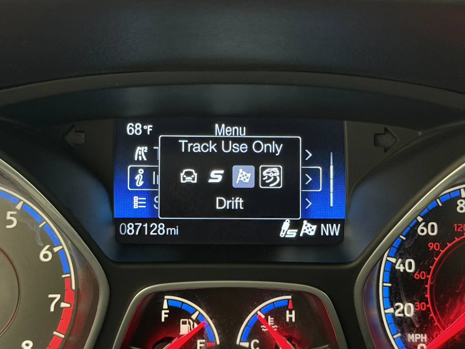 Used 2017 Ford Focus RS AWD/4WD image 10