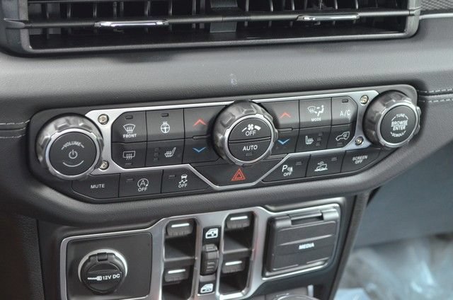 New 2026 Jeep Gladiator Rubicon AWD/4WD image 26