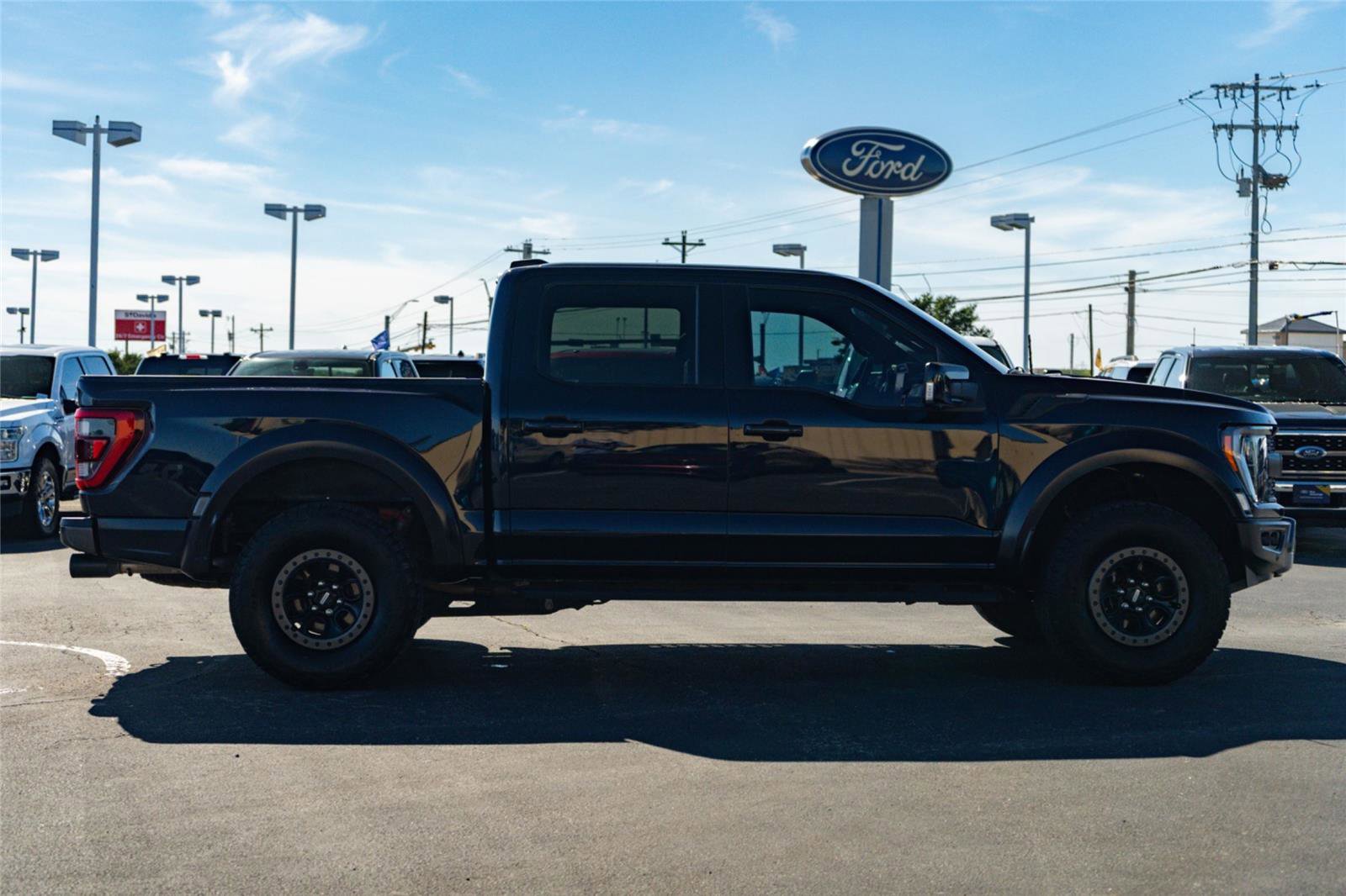 Used 2022 Ford F150 Raptor w/ Equipment Group 801A High AWD/4WD image 4