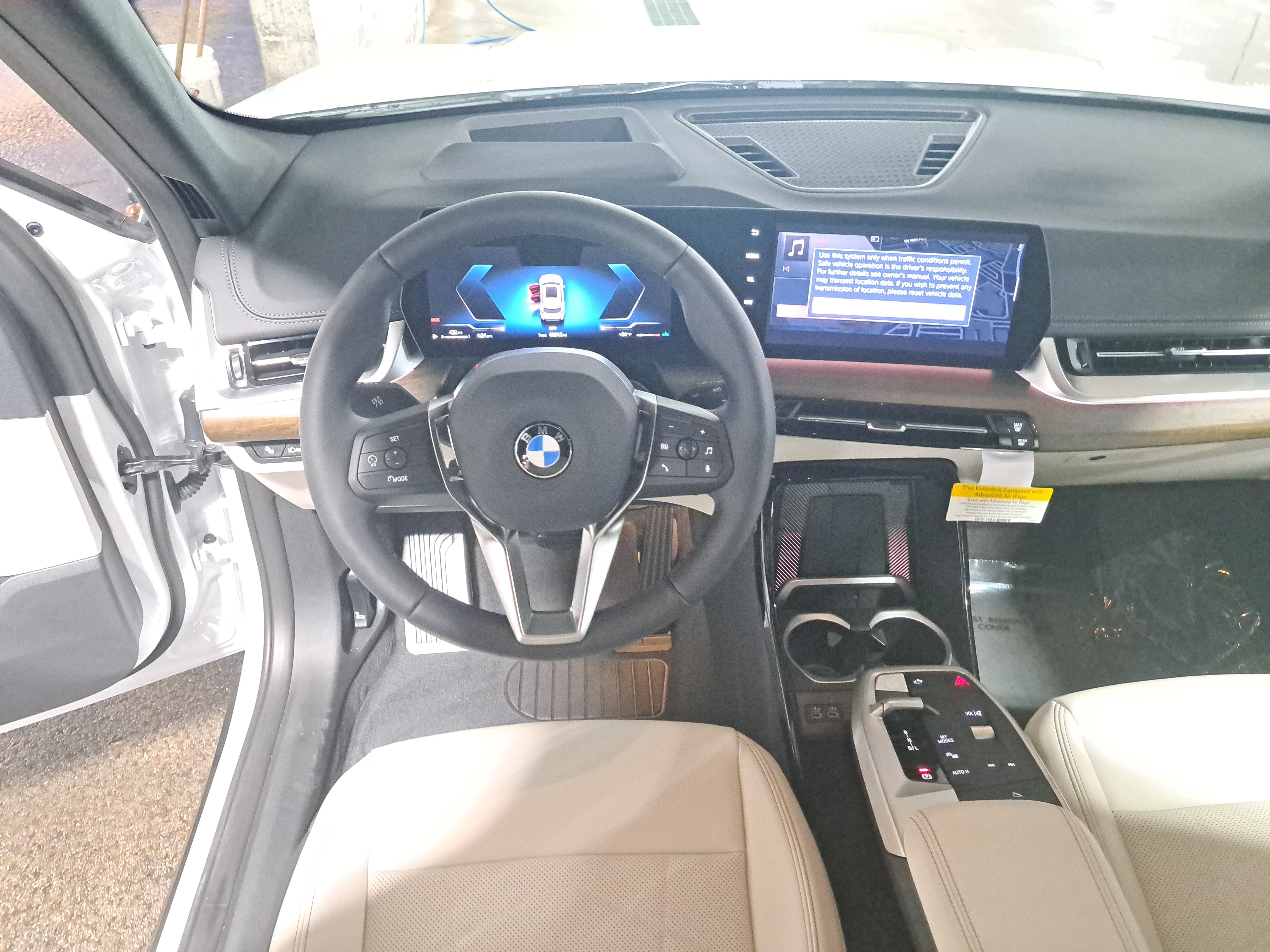 New 2026 BMW X1 xDrive28i w/ Technology Package AWD/4WD image 17