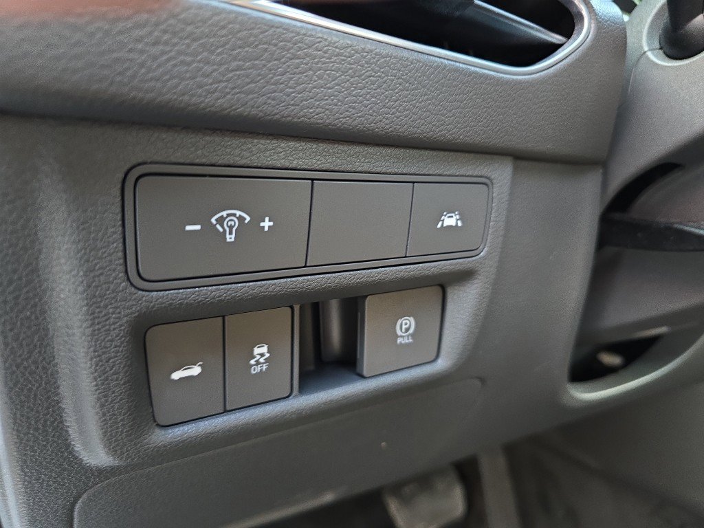 Used 2020 Hyundai Sonata Limited w/ Cargo Package image 18