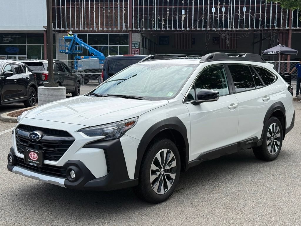 Used 2023 Subaru Outback Limited AWD/4WD image 1