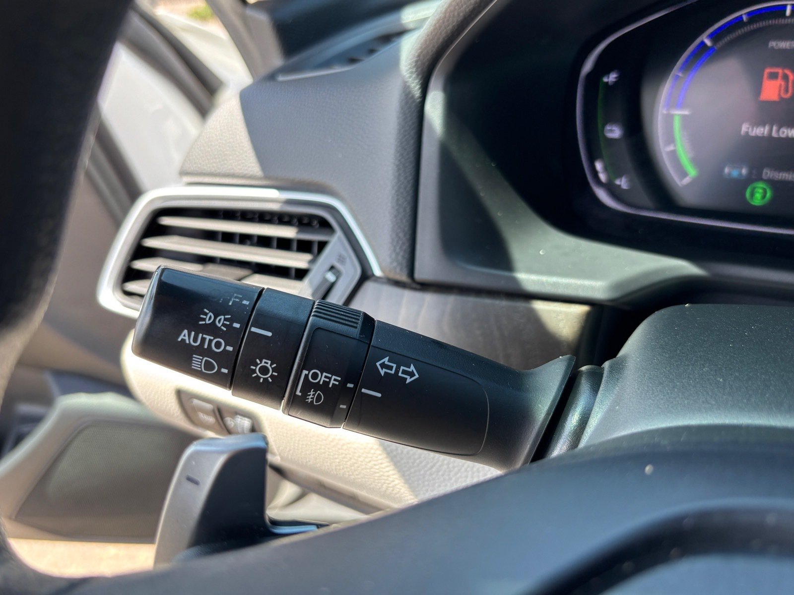 Used 2020 Honda Accord EX image 24