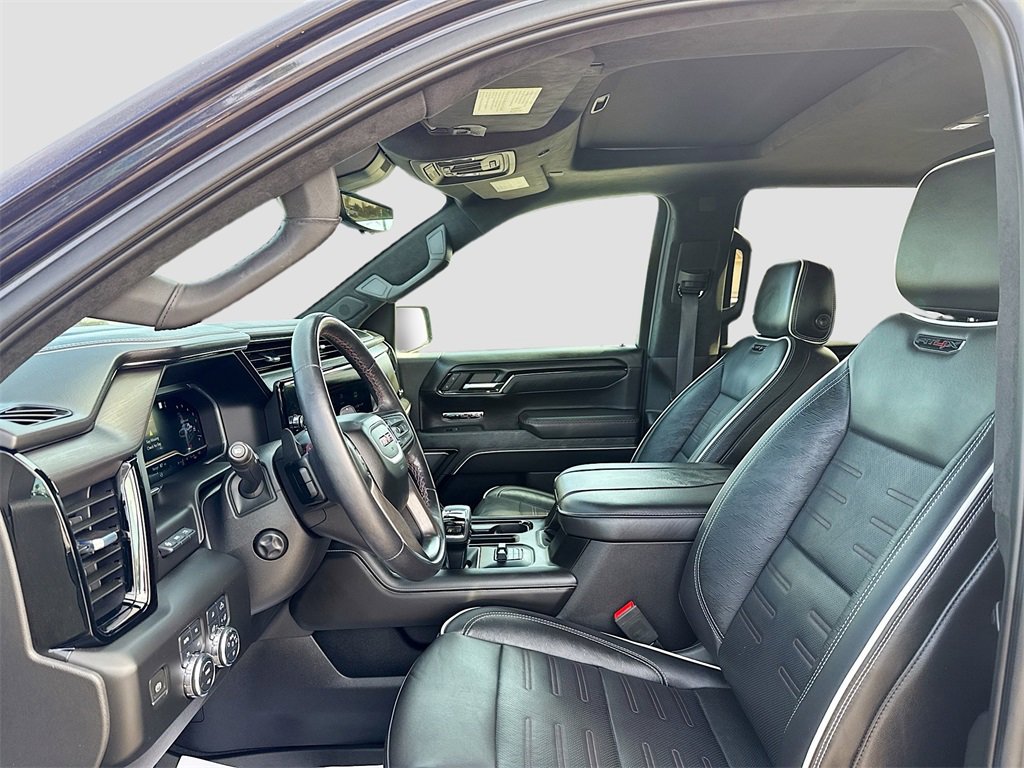 Used 2023 GMC Sierra 1500 AT4X image 11