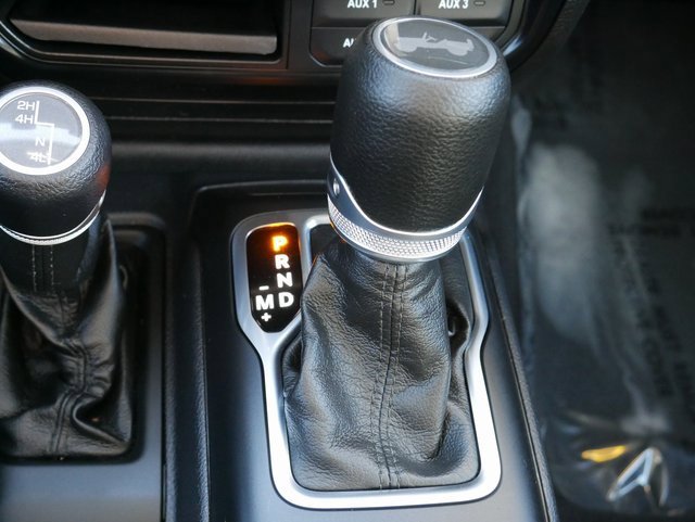 Used 2021 Jeep Wrangler Sport image 21