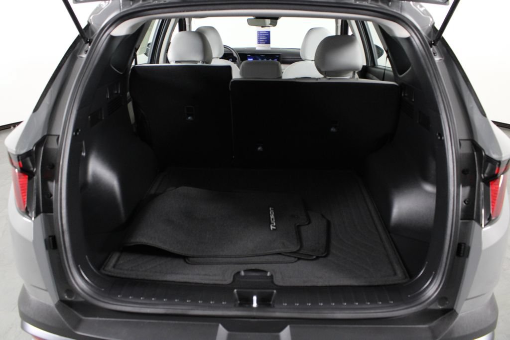 Certified 2026 Hyundai Tucson SE FWD image 18