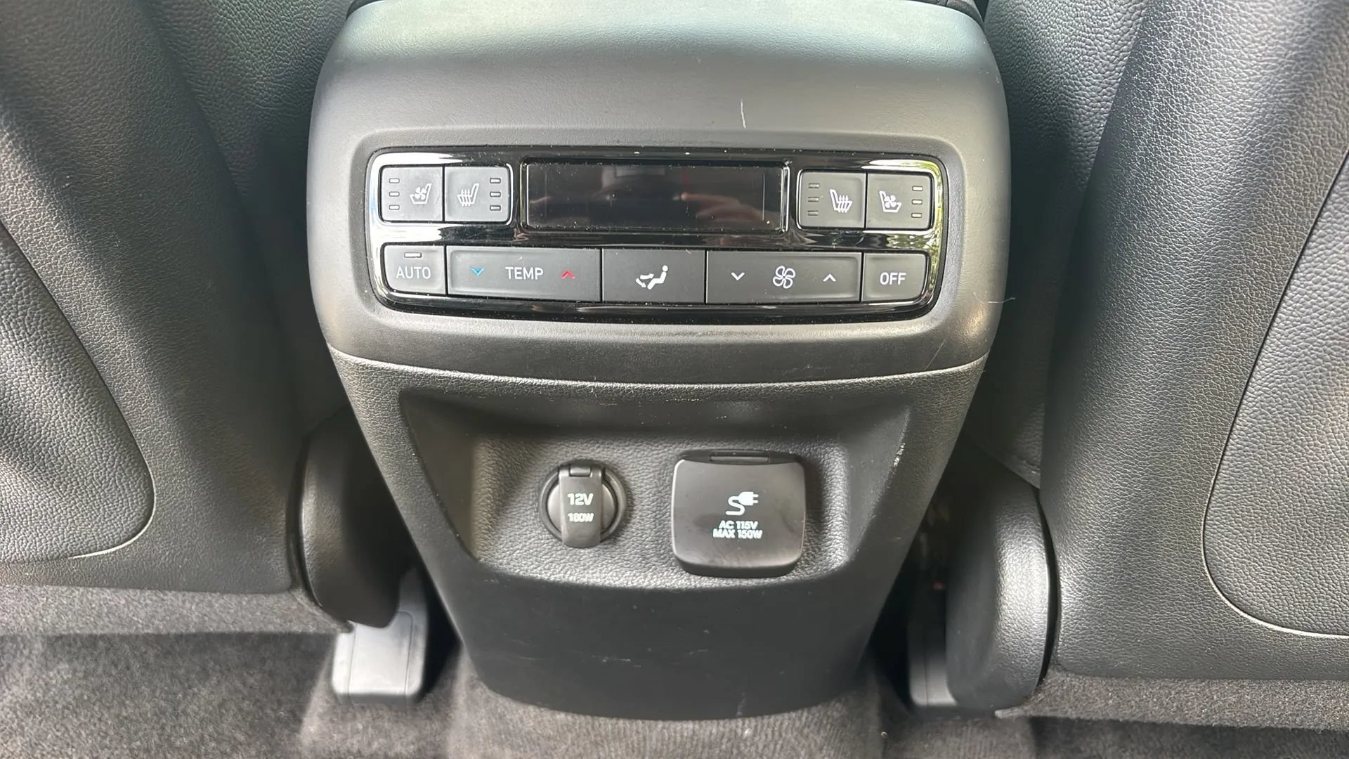 Used 2024 Hyundai Palisade Limited FWD image 24
