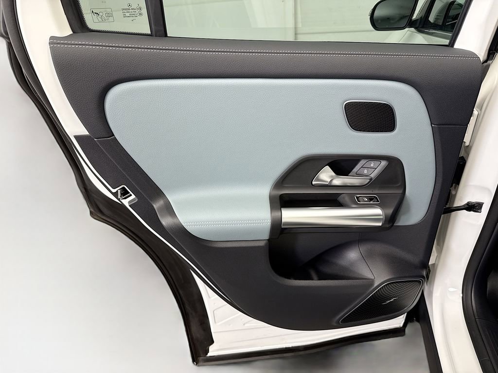 Certified 2026 Mercedes-Benz GLA 250 image 24