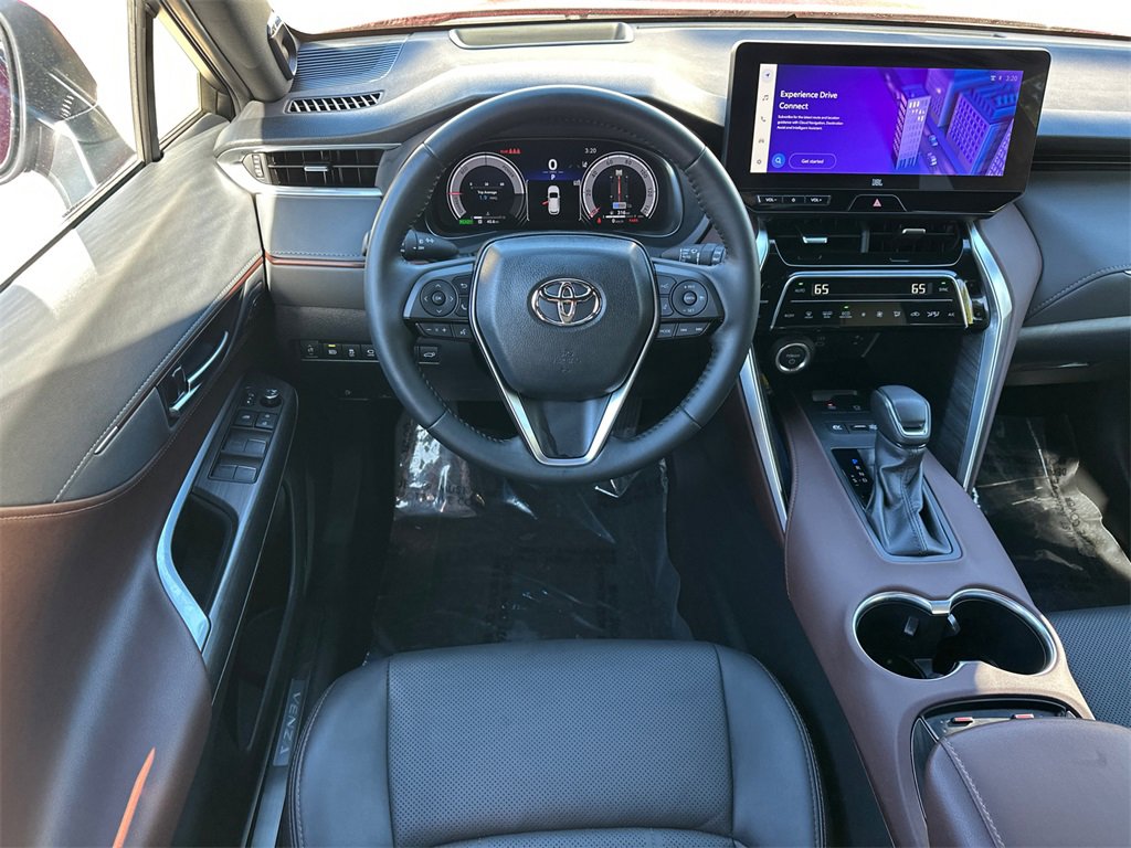 Used 2024 Toyota Venza Limited image 20