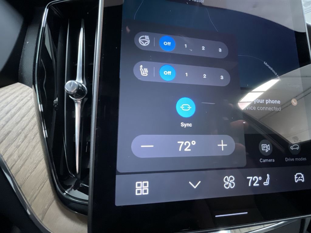 New 2026 Volvo XC60 B5 Plus w/ Protection Package Premier image 23