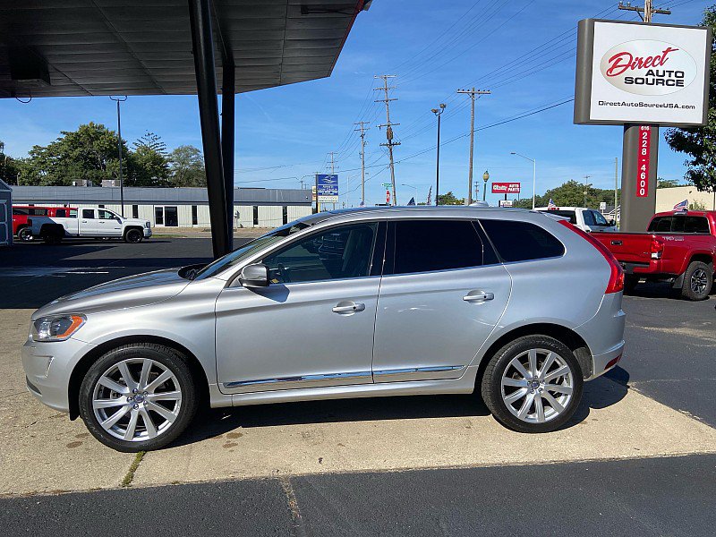 Used 2017 Volvo XC60 T5 Inscription w/ Preferred Option Package