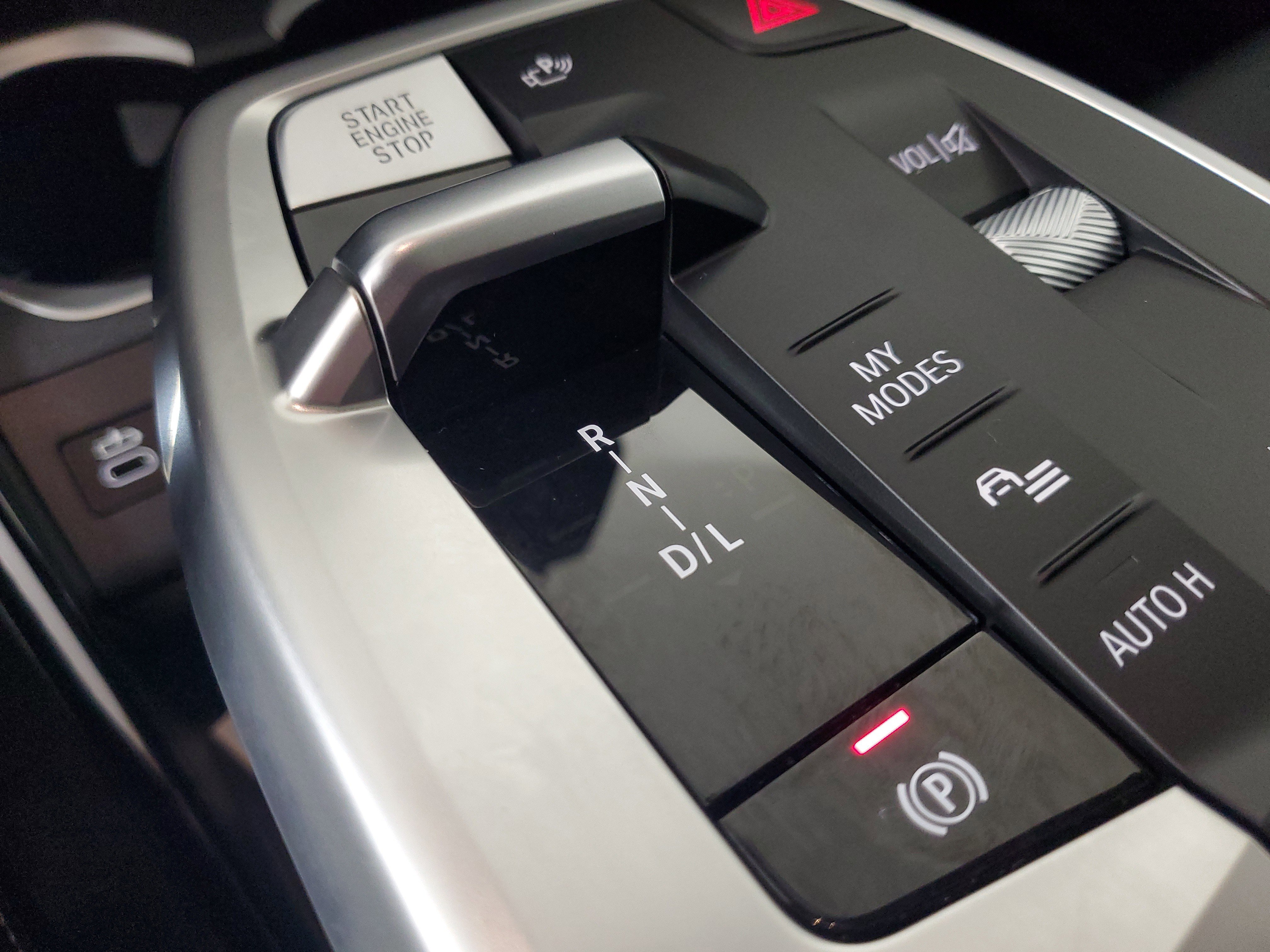 New 2025 BMW X2 xDrive28i w/ Convenience Package image 22