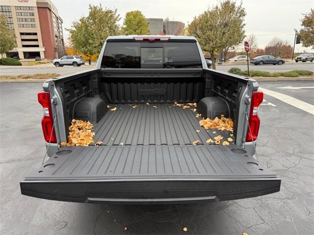 Used 2024 Chevrolet Silverado 1500 High Country w/ Technology Package image 5