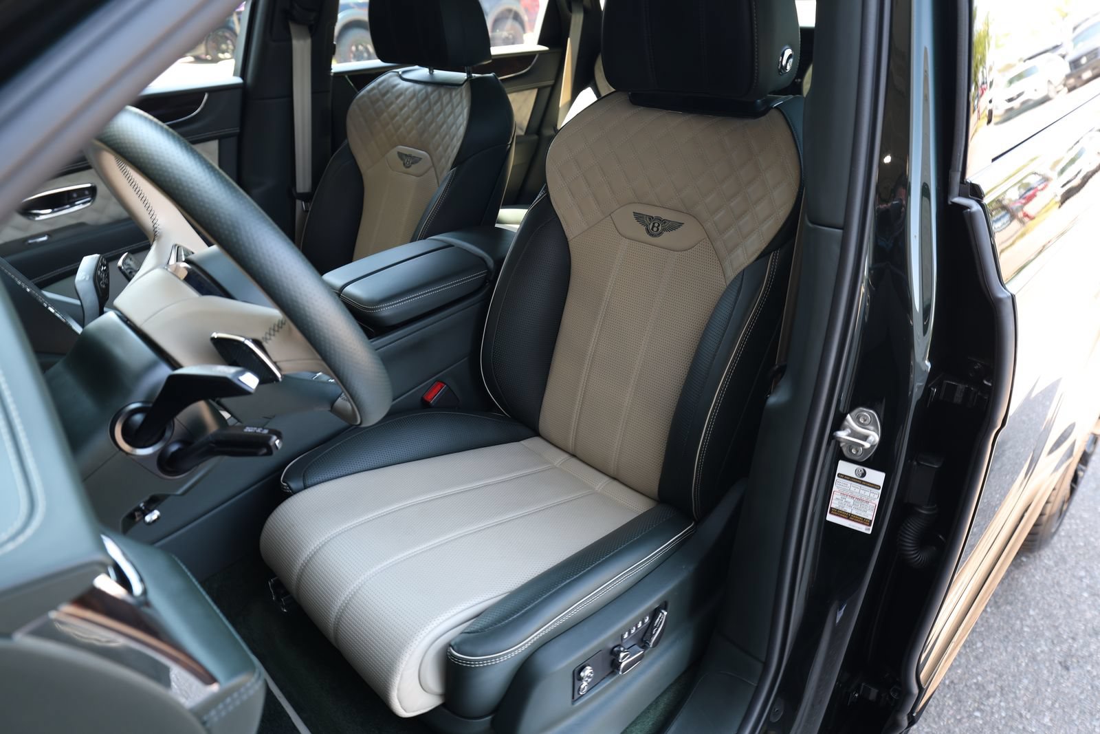 Certified 2022 Bentley Bentayga Speed AWD/4WD image 19