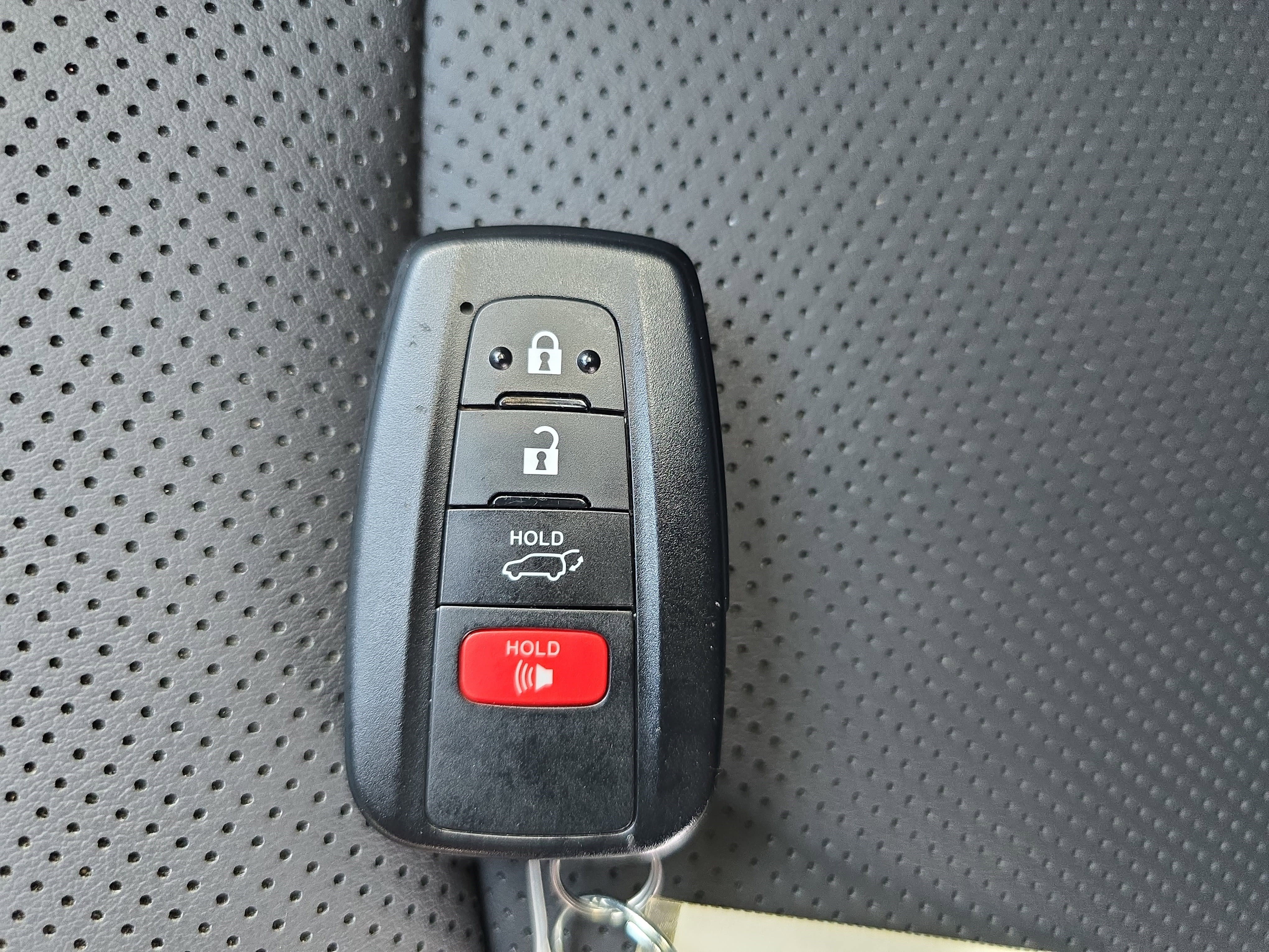 Used 2025 Toyota RAV4 Limited w/ Advanced Technology Package image 37