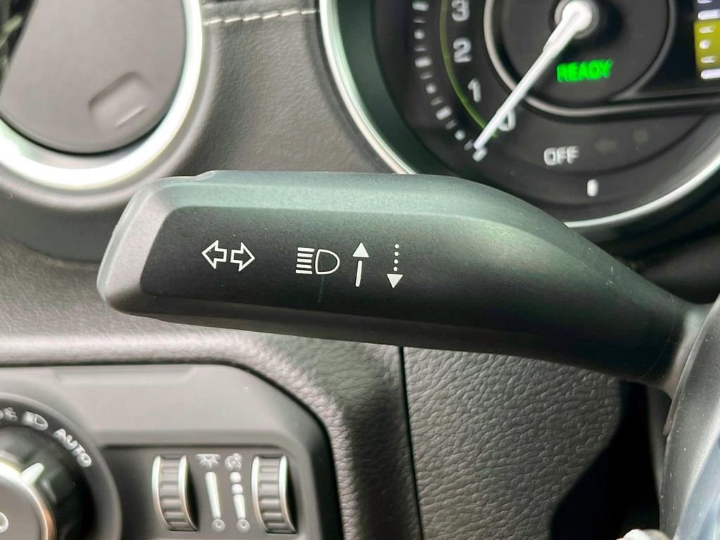 Certified 2022 Jeep Wrangler Unlimited Sahara w/ Cold Weather Group image 20