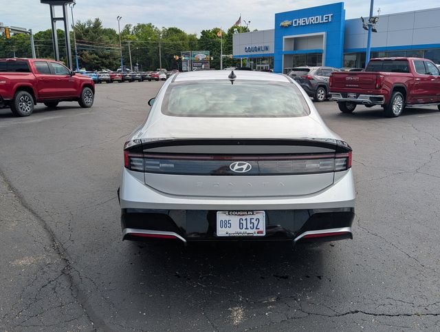 Used 2025 Hyundai Sonata SEL FWD image 6