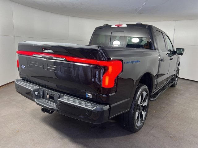 Used 2023 Ford F150 Lightning Platinum image 7