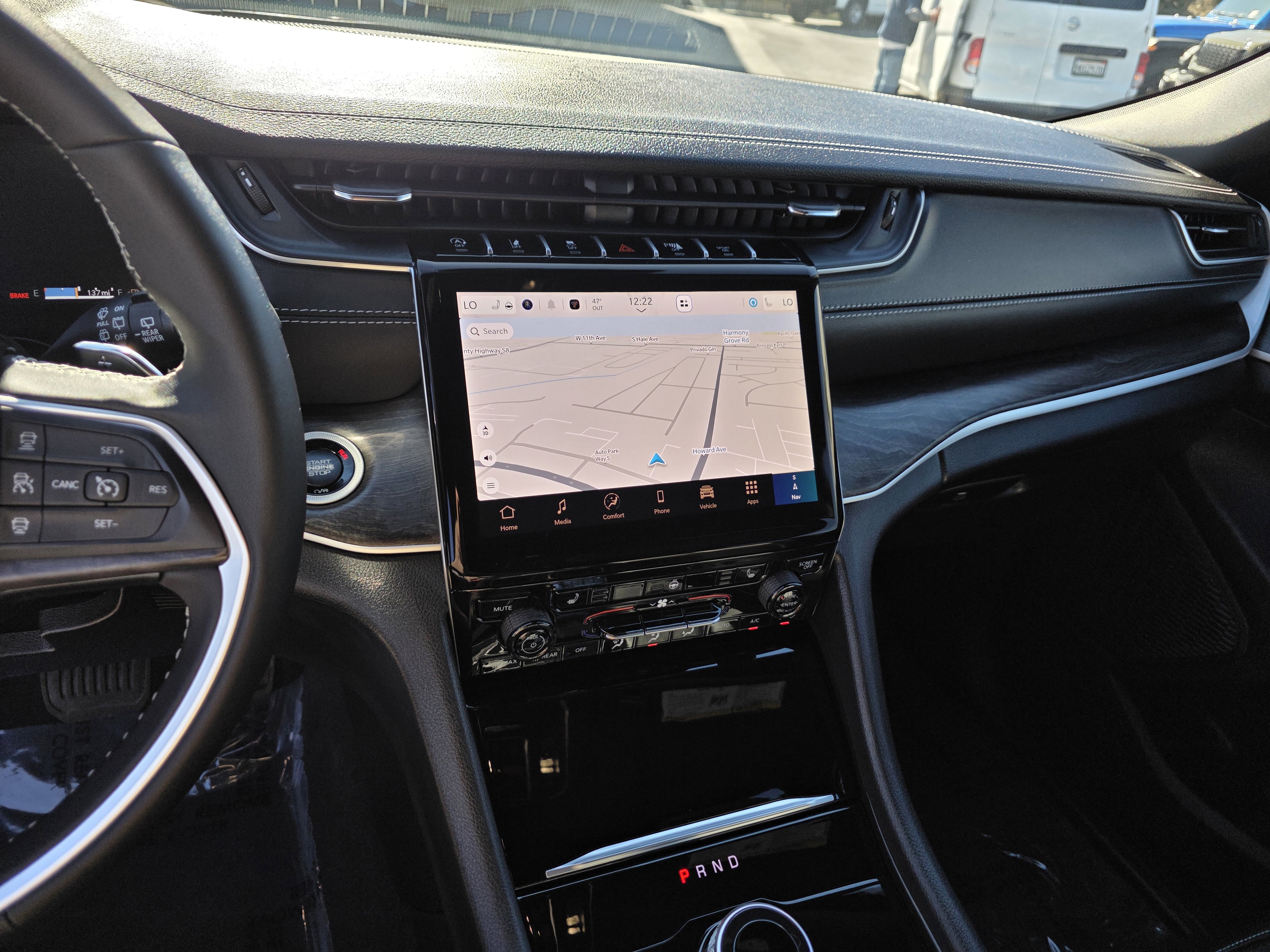 New 2025 Jeep Grand Cherokee Limited image 15