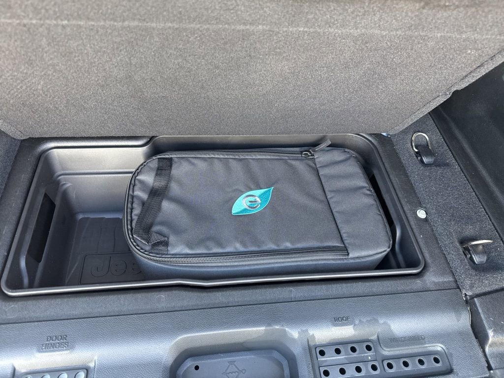 Certified 2022 Jeep Wrangler Unlimited Sahara image 9