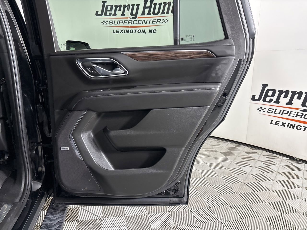 Used 2023 Chevrolet Tahoe Z71 image 27